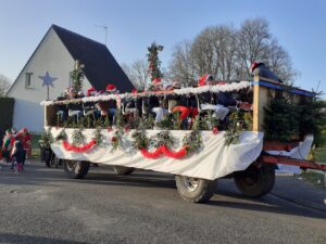 parade de No¨el comité des fêtes - Nouvion 80